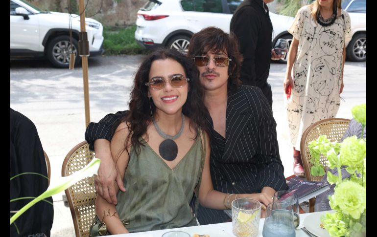 Yuya y Jorge Siddhartha González. GENTE BIEN JALISCO / E. Escamilla