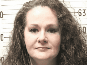 Fotografía cedida por el Departamento de Correccionales de Tennessee donde aparece la rea Christa Pike, quien recibió la pena capital como castigo después de ser condenada en 1996 por el asesinato de Collen Slemmer. EFE/ Correccionales De Tennessee