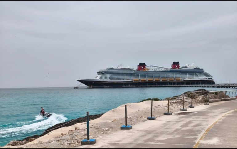 Una de las opciones de la flota Disney Cruise Line es el barco 