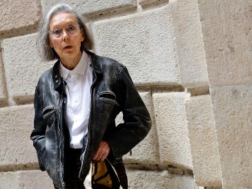 Carson, nacida en Toronto en 1950, es la décimo novena mujer en ganar el Premio Nobel de Literatura. EFE/T. Albir