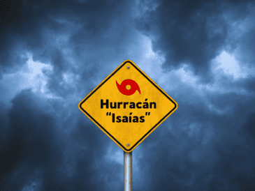 El fenómeno meteorológico identificado como huracán "Isaías" no ha mostrado signos de debilitamiento en las últimas horas. ESPECIAL / CANVA