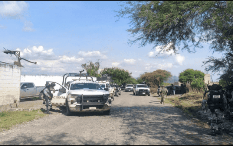 Fueron confiscadas dos ametralladoras Browning calibre 7.62; dos fusiles Safety Harbor Firearms calibre .50; cuatro armas, tres largas y una corta; una réplica de carabina M4; un cargador, y un vehículo. ESPECIAL
