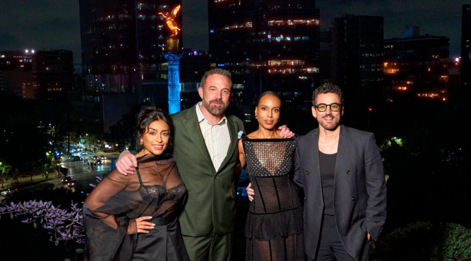 Adriana Paz, Ben Affleck, Kerry Whashington y Luis Gerardo Méndez. ESPECIAL/NETFLIX.