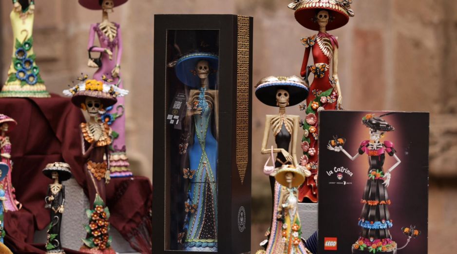 La icónica catrina de barro de Capula, Michoacán, se expande a nivel internacional al formar parte de una colección oficial de la marca Lego. X/@ARBedolla