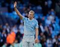 El delantero estrella Erling Haaland pidió públicamente al plantel del Manchester City "permanecer unidos" tras el veredicto del panel de la Liga Premier. AP/D.Thompson