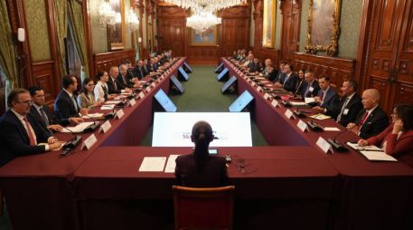 En redes sociales, Sheinbaum detalló que al encuentro acudieron integrantes de la Cámara de Comercio de EU. X/@Claudiashein