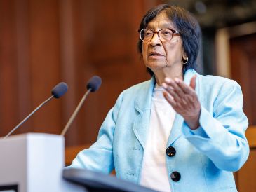 La sudafricana Navanethem "Navi" Pillay es la ganadora del Premio Nobel de la Paz 2026. AP / D. Karmann
