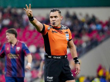 "Gato" Ortiz En el Apertura 2025 también hizo sonar su silbato en la goleada 4-1 de los de Gabriel Milito sobre el Atlas. IMAGO7 / ARCHIVO