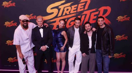El reparto de Street Fighter (2026) celebra junto a los fanáticos en la Ciudad de México antes del esperado estreno del filme. EFE/C. Mejía