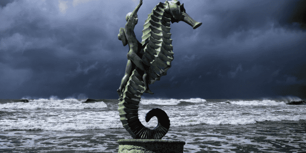 Photo: informador.mx Hurricane Simon Hits Category 4 Strength and Threatens Mexican Coast