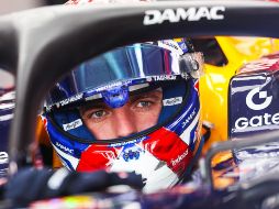 El piloto neerlandés Max Verstappen (Red Bull), en las prácticas del Gran Premio de Singapur de F1. EFE / F. Ismail
