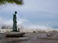 Se prevé que el huracán toque tierra durante las primeras horas del domingo 11 de octubre, entre los municipios de La Huerta y Tomatlán, en la costa sur de Jalisco. EFE / A. Montero