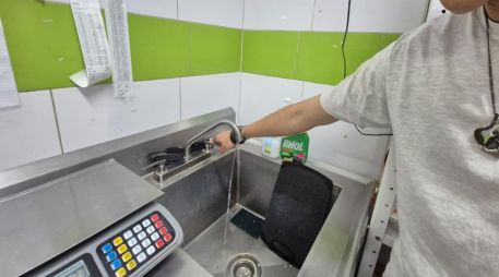 El SIAPA publicará el lunes 12 de octubre las colonias incluidas en el esquema de tandeos para permitir a los usuarios tomar previsiones. EL INFORMADOR/O. González Hernández