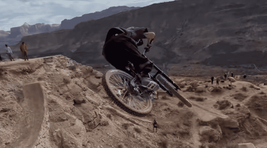 Durante la primera ronda, Salido logró una puntuación de 82.37 unidades, resultado que lo colocó provisionalmente en la cuarta posición. INSTAGRAM / @redbullbike