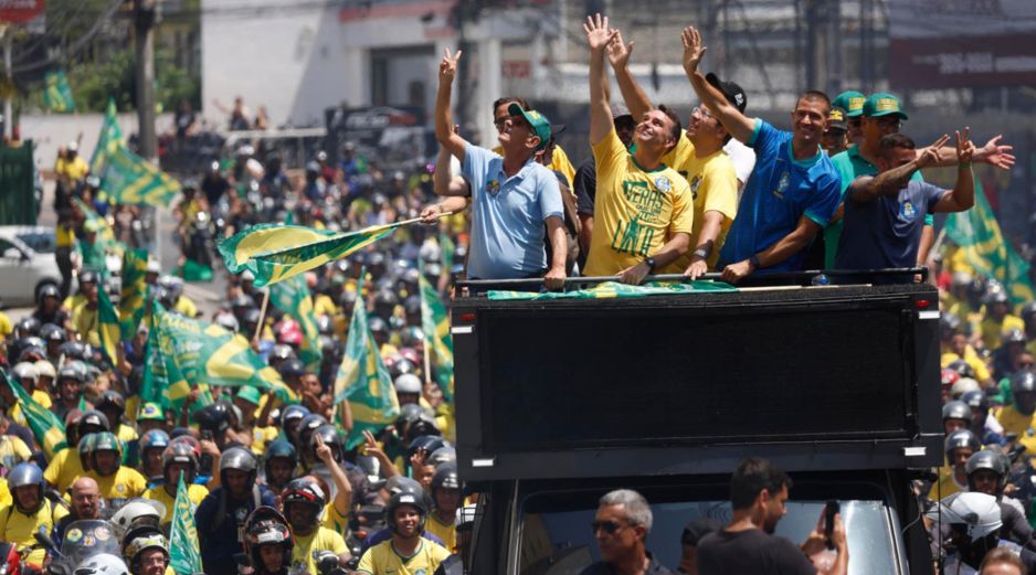 El ultraderechista Bolsonaro, y ganador de la primera vuelta, visitó el estado de Río de Janeiro. EFE / A. LACERDA