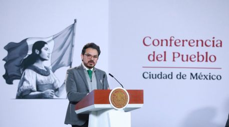 Robledo explicó en un boletín que la meta para 2030 es sumar más de 10 mil camas hospitalarias para ampliar la capacidad de atención. EFE/IMSS