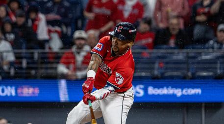 El dominicano castigó un lanzamiento de Sean Burke y conectó un cuadrangular que encontró a Steven Kwan en las bases. INSTAGRAM / @cleguardians