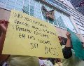 Manifestantes advirtieron que el plantón del IMSS en Paseo de la Reforma continuará hasta tener respuesta a sus demandas. SUN/L. Camacho