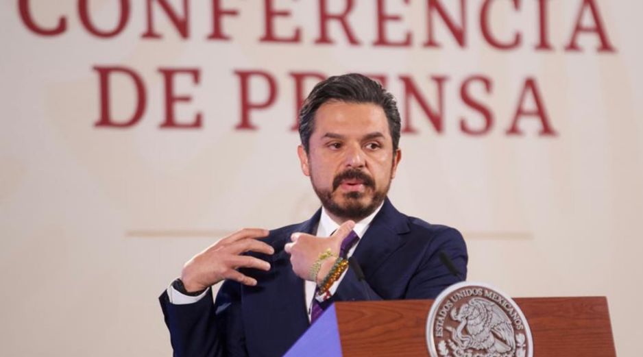 Zoé Robledo anunció una consulta directa 