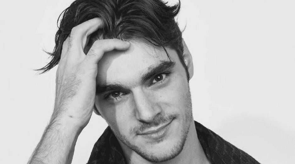 La representación auténtica de RJ Mitte de la discapacidad física en pantalla le valió el reconocimiento de la crítica y de la audiencia internacional. FACEBOOK / RJ MITTE