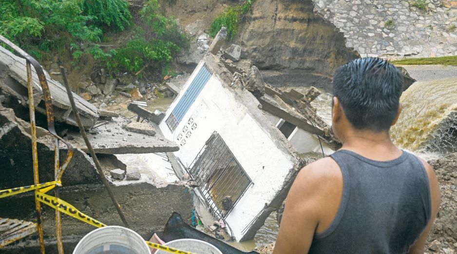 Simón provocó lluvias intensas, inundaciones y deslaves en varios Estados del Pacífico mexicano, como en Guerrero. AFP
