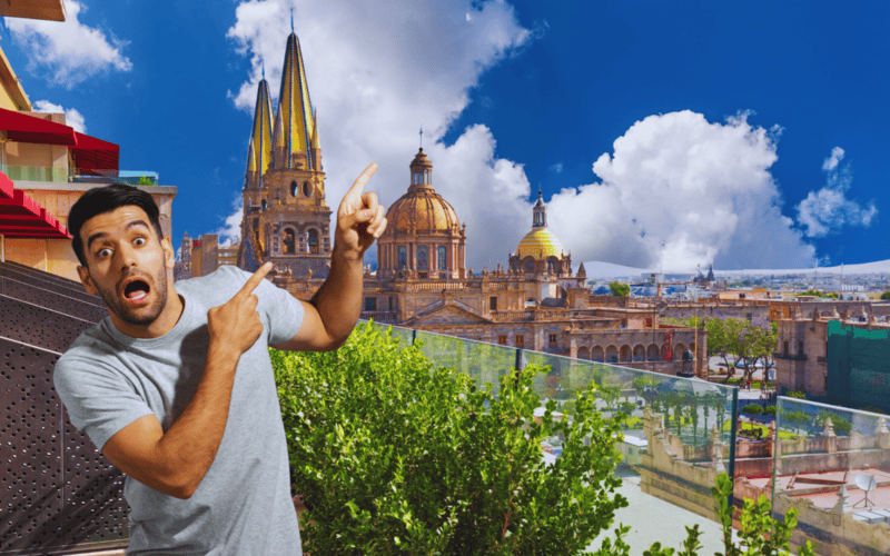 Este martes 13 de octubre de 2026, el Área Metropolitana de Guadalajara amaneció con un ambiente notablemente húmedo y cielos mayormente cubiertos por nubes grises. ESPECIAL / CANVA