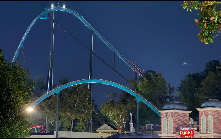 Una montaña rusa de Six Flags en Georgia el lunes 12 de octubre de 2026 en Austell, Georgia. AP/E. Megnien