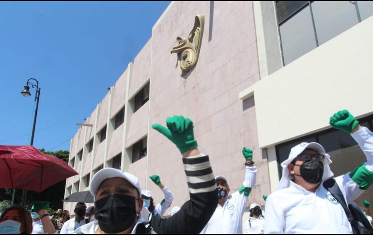 La protesta se suma a las consignas nacionales, donde las y los trabajadores exigen un incremento del 10 % directo al salario base. SUN / ARCHIVO