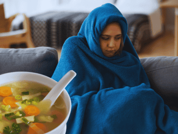 Es importante aclarar que este alimento no elimina el virus del cuerpo de forma mágica. Sin embargo, sí mitiga la respuesta inflamatoria del organismo: ESPECIAL / CANVA