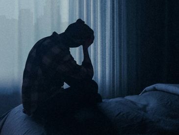 El insomnio es una condición que debe atenderse con especialistas médicos. ESPECIAL / UNSPLASH Pramod Tiwari
