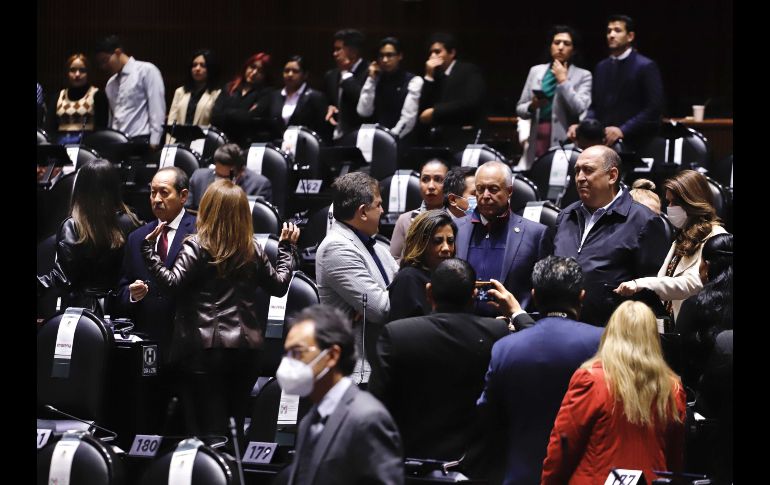 La Ley Federal de Derechos plantea modificaciones en los cobros relacionados con servicios migratorios, consulares y derechos ambientales. SUN/ARCHIVO
