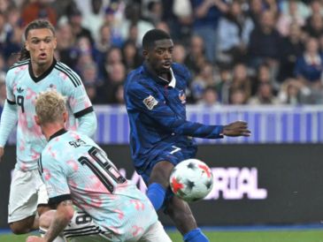 Bajo Luis Enrique, el PSG está jugando un futbol muy admirado al perseguir un triplete de títulos europeos. EFE / ARCHIVO