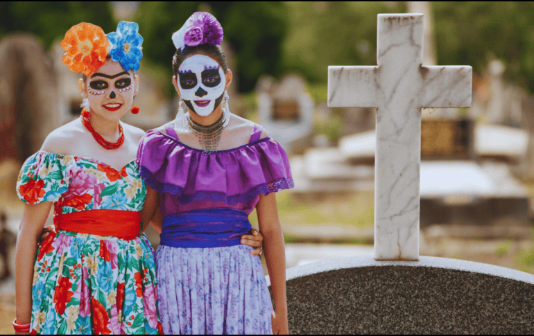 Culturalmente, el ciudadano mexicano convive con la iconografía de la muerte desde la primera infancia. ESPECIAL / CANVA