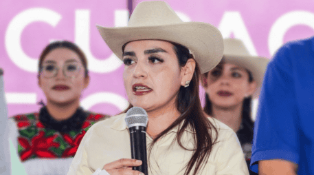 Grecia Quiroz dijo que impugnará la resolución que favorece a Noroña ante instancias federales y, de ser necesario, ante instancias internacionales. FACEBOOK / Grecia Quiroz