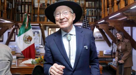 Ken Salazar defendió el papel de los embajadores estadounidenses y llamó a fortalecer la relación bilateral con México. SUN.