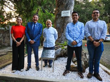 En la develación de la placa, Frangie destacó cómo las y los vecinos se han apropiado de la colonia en cada nueva intervención propuesta. EL INFORMADOR/J. Acosta