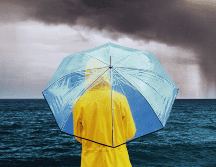 La información oportuna sobre la tormenta tropical “Simon” demuestra la importancia de conocer no solo la existencia de un ciclón, sino también su ubicación exacta y sus nulos efectos. ESPECIAL / CANVA
