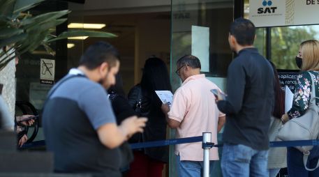Las autoridades recordaron que es indispensable agendar una cita previa a través del portal oficial. EL INFORMADOR / ARCHIVO