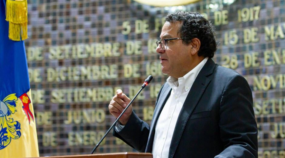 José Luis Tostado, legislador emecista señaló que se trató de una decisión que tomó como líder de la fracción parlamentaria. ESPECIAL