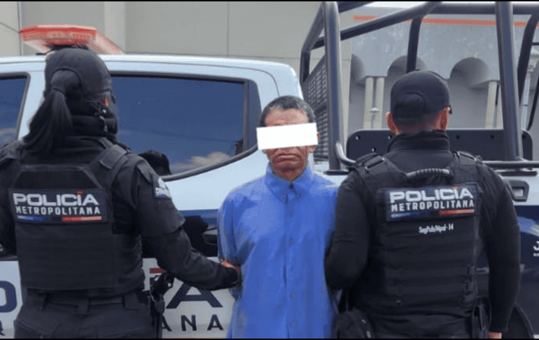 Los detenidos fueron identificados como Antelmo “N”, de 52 años; Julio “N”, de 21, y Juan Carlos “N”, de 38. Los tres quedaron a disposición del Ministerio Público para continuar con las investigaciones. ESPECIAL / Policía Metropolitana