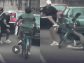 El video viral muestra que la agresión física terminó tan rápido como empezó, sin que los testigos presenciales intervinieran de manera directa para separar a los dos hombres involucrados en la riña. ESPECIAL