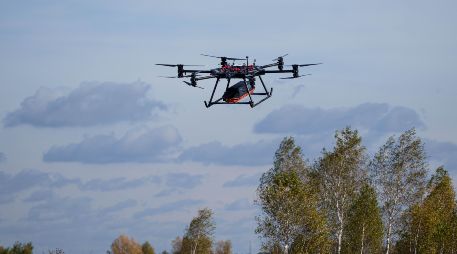Estados Unidos ha neutralizado 300 drones de cárteles en la frontera y ha usado el sistema láser (AMP-HEL) en 11 ocasiones. AP/E. Maloletka