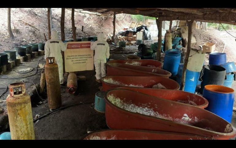 El laboratorio fue localizado en la comunidad de Carricitos como resultado de trabajos de inteligencia realizados por las fuerzas federales. X/GabSeguridadMX