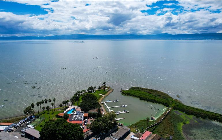 La principal fuente de agua potable para la metrópoli es el lago de Chapala, el cual provee el 63% del volumen total. EL INFORMADOR/Archivo
