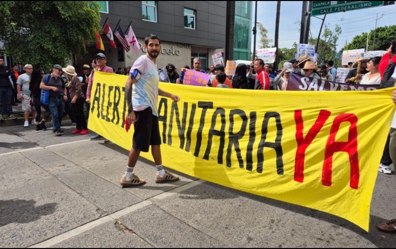 La manifestación es conducida por un bloque 