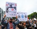 La marcha está conformada por diversos sectores sociales que incluyen tanto a organizaciones civiles como a la sociedad civil organizada. EL INFORMADOR / J. Acosta