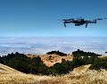 La restricción temporal de vuelo prohibirá las operaciones no autorizadas de drones a una altura de hasta 400 pies sobre el nivel del suelo y abarcará una milla náutica al norte de la frontera con México. UNSPLASH