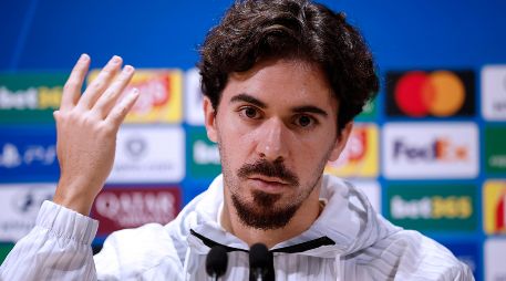 El PSG no teme a la estrella del Barcelona Lamine Yamal, afirmó este lunes 19 de octubre el mediocampista portugués Vitinha. EFE / Y. Valat