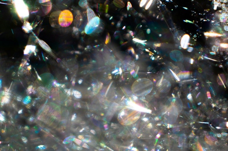 Muchas culturas han asociado estas gemas con los meses de nacimiento y las características de los nacidos en esos meses. UNSPLASH&nbsp;
