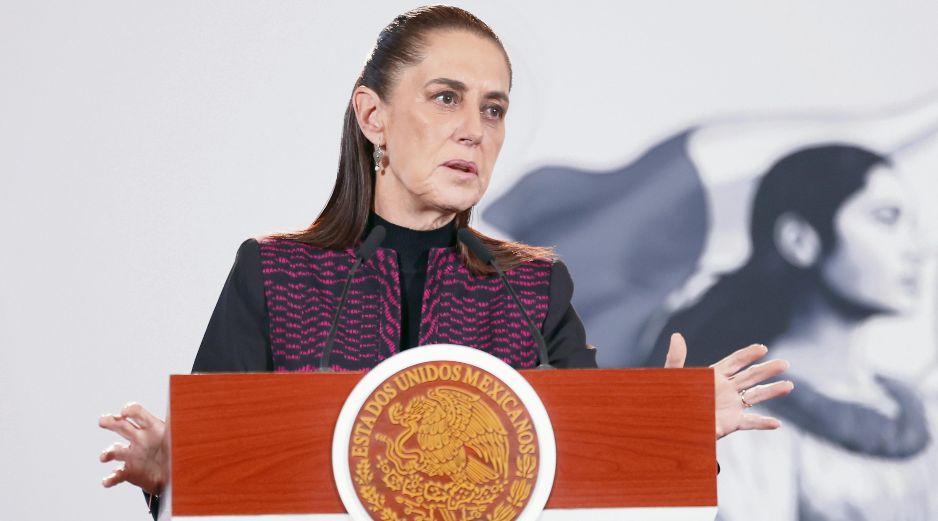 La Presidenta Claudia Sheinbaum confirmó que la FGR indaga otros presuntos delitos del ex fiscal César Jáuregui. EFE